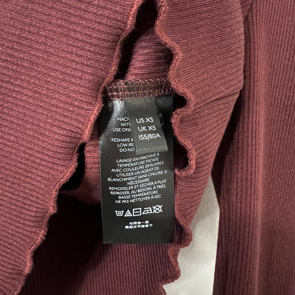 UO Women’s Brown Button-Up Cropped Top Size XS - Picture 7 of 7